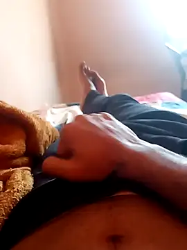 Snapshot of Vignesh3246 chatting on 01.01.25 Vignesh3246 online show from 01.01.25