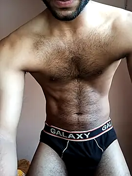 Snapshot of Vignesh3246 chatting on 03.02.25 Vignesh3246 online show from 03.02.25