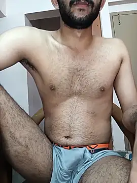 Snapshot of Vignesh3246 chatting on 09.12.25 Vignesh3246 online show from 09.12.25