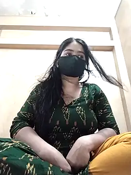 Magical Girl- online show from 11.07.25