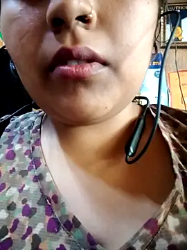 Love-Veronica online show from 02.08.26