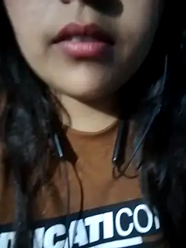 Love-Veronica online show from 03.16.26