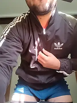 smartboy010101 online show from 12.04.25