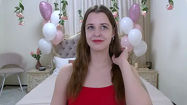 Snapshot of AgataAisitt chatting on 02.12.25 AgataAisitt online show from 02.12.25