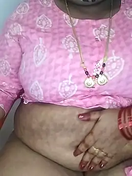 Snapshot of Sexy_Radhikaa chatting on 10.31.25 Sexy Radhikaa online show from 10.31.25