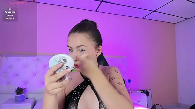 mariie tayy online show from 10.21.25