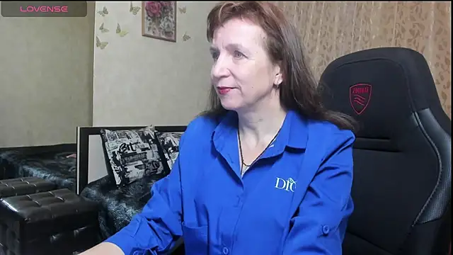 Debra Phoenix online show from 11.21.25