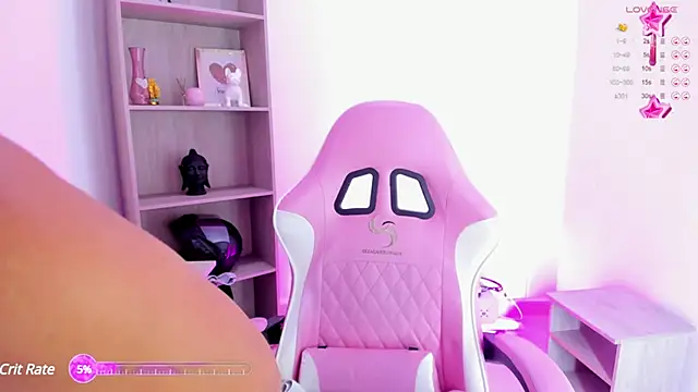 Evangeline johns online show from 02.07.25