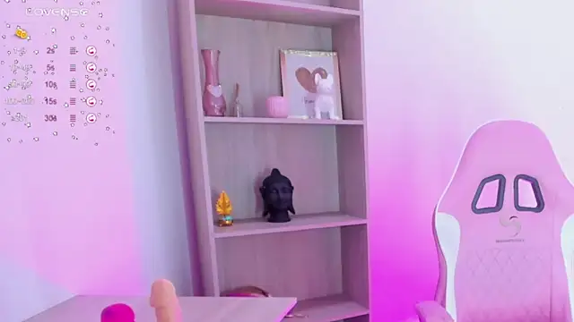 Evangeline johns online show from 02.22.25