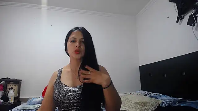 princehermosa44 online show from 05.17.26