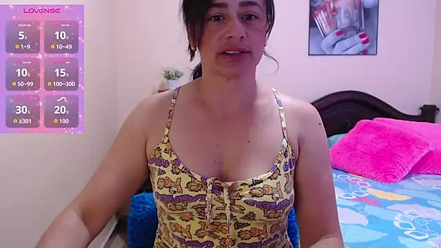 sara florez1 online show from 11.06.25