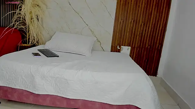 king lovely hornyy online show from 05.31.26