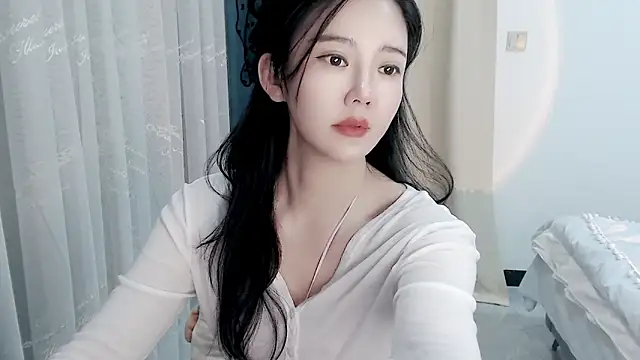 zoe-keke online show from 01.18.25