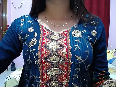 taisina online show from 10.28.25