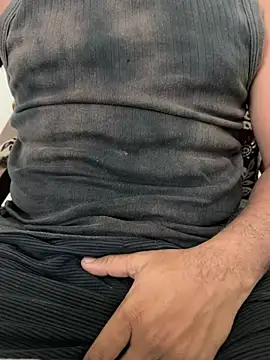 Snapshot of aprivateguy chatting on 12.27.24 aprivateguy online show from 12.27.24