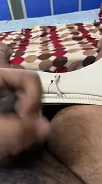 Snapshot of aprivateguy chatting on 03.01.25 aprivateguy online show from 03.01.25