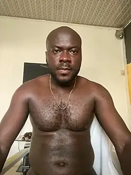 Snapshot of Suckmehar chatting on 12.11.24 Suckmehar online show from 12.11.24