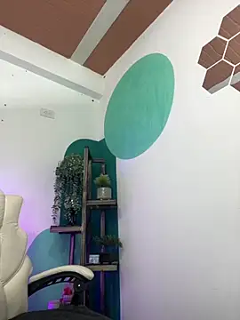 Snapshot of LollaByer chatting on 11.18.25 LollaByer online show from 11.18.25