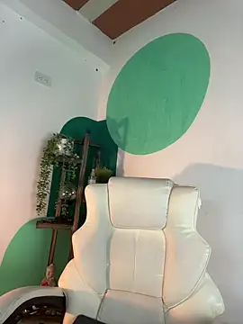 LollaByer online show from 02.27.26