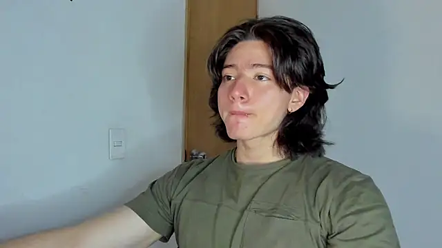 AngelBennet  online show from 11.19.25