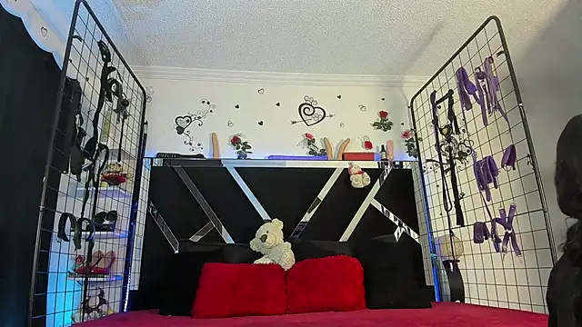 thedream girls online show from 11.17.25