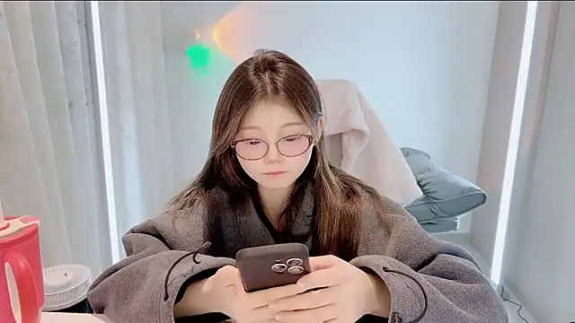 yangyang-1115 online show from 11.28.25