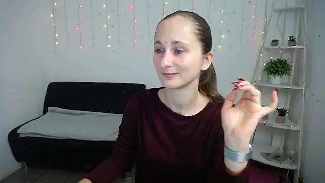 MichelLeee online show from 11.06.25