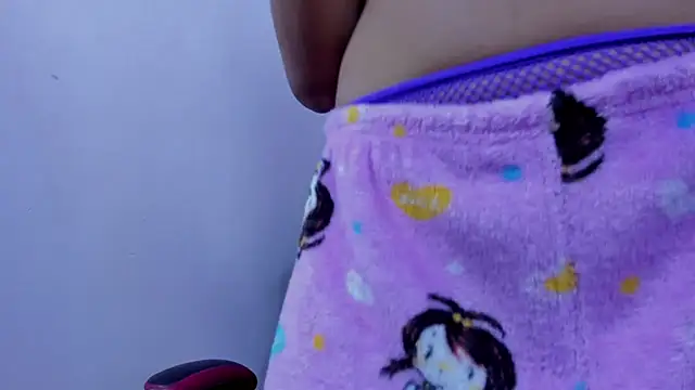 Snapshot of AshleyHill2 chatting on 10.24.25 AshleyHill2 online show from 10.24.25