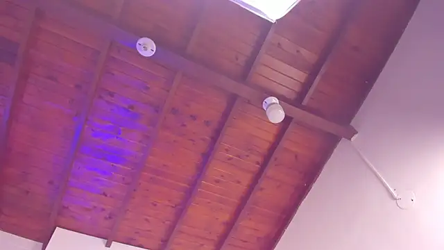 Snapshot of AshleyHill2 chatting on 11.17.25 AshleyHill2 online show from 11.17.25