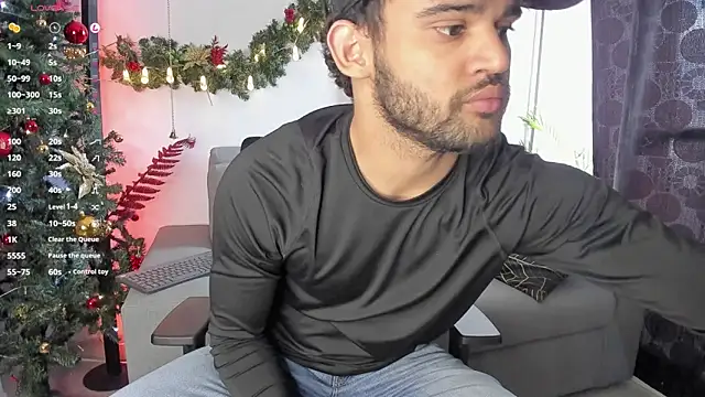 andrewChris  online show from 12.10.24