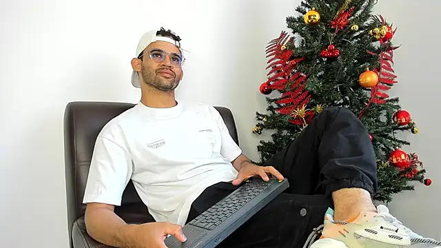 andrewChris  online show from 11.30.25