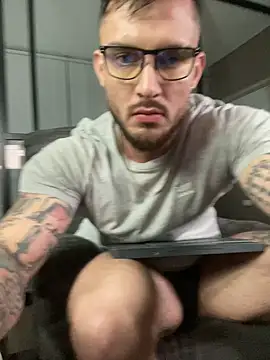 DimitriSullivan  online show from 02.22.25