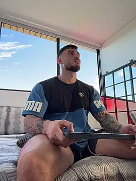 DimitriSullivan  online show from 11.26.25