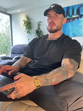 DimitriSullivan  online show from 03.12.26