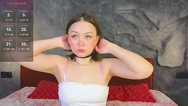 Snapshot of GwendolynFinch chatting on 02.10.25 GwendolynFinch online show from 02.10.25