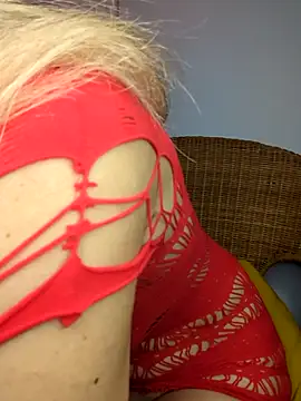 Ana-ya16 online show from 10.30.25