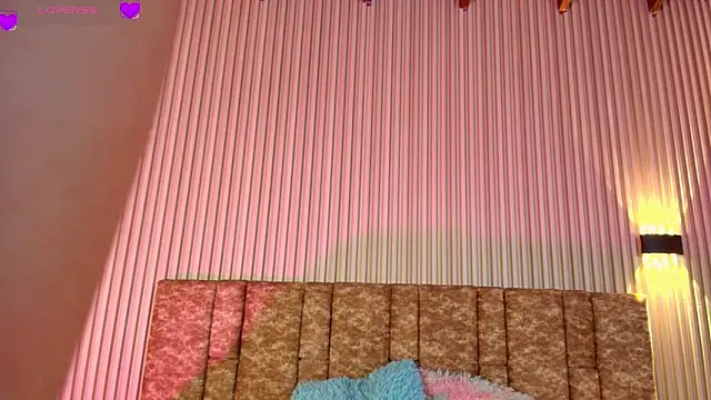 Snapshot of tiffany_johnson11 chatting on 10.21.25 tiffany johnson11 online show from 10.21.25