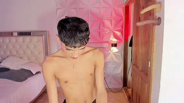 im sebaslopez online show from 12.20.25