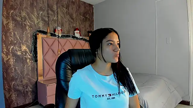 SKYLERWHIITEE online show from 12.10.24