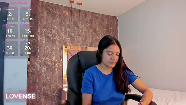 SKYLERWHIITEE online show from 03.05.25