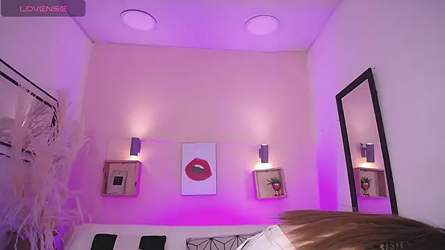 Aniie Doll online show from 09.11.25