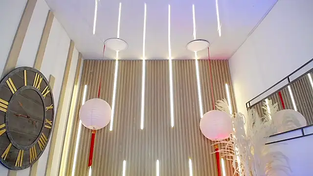 Aniie Doll online show from 01.05.26