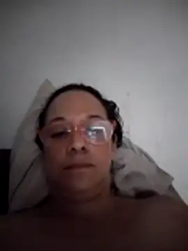 nicolle milf1978 online show from 05.21.26