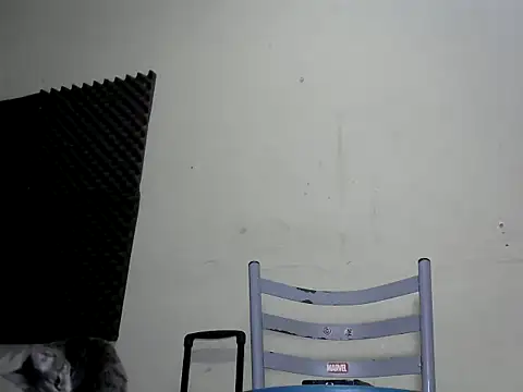 Snapshot of luanadoprive chatting on 12.02.25 luanadoprive online show from 12.02.25