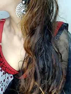 xpihu online show from 10.10.25