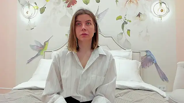 VikkiStorm online show from 01.24.25