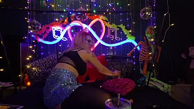 Snapshot of anonymouszN chatting on 01.31.26 anonymouszN online show from 01.31.26