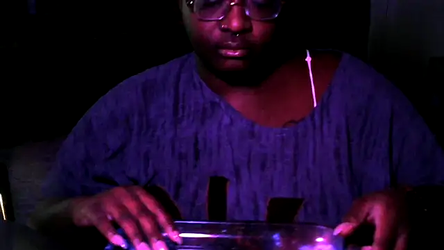 Snapshot of BigKittyRaven chatting on 12.06.24 BigKittyRaven online show from 12.06.24