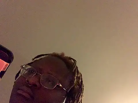 Snapshot of BigKittyRaven chatting on 12.16.24 BigKittyRaven online show from 12.16.24