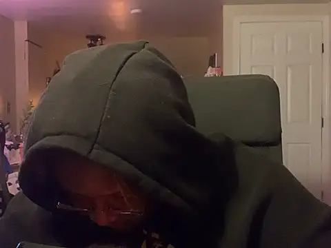 Snapshot of BigKittyRaven chatting on 01.23.25 BigKittyRaven online show from 01.23.25